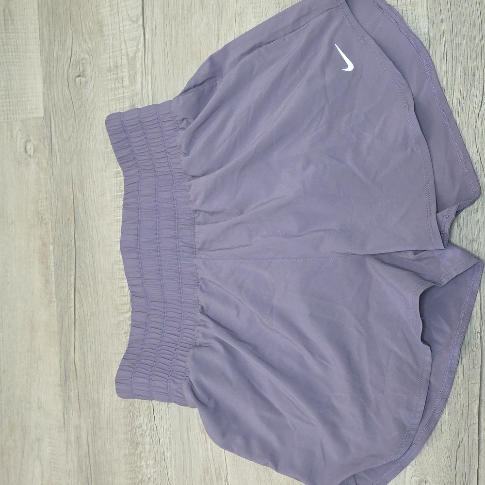 NWT Womens Nike Dri-FIT Light Purple High Waisted Shorts- Size Large